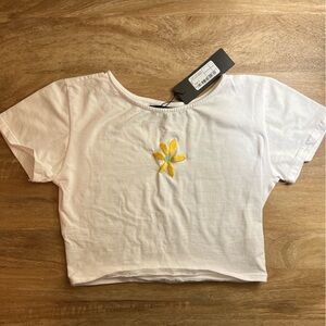 Motel Rocks Tindy White Crop Top 90s Daisy Embro NWT Size Small Summer Whimsy